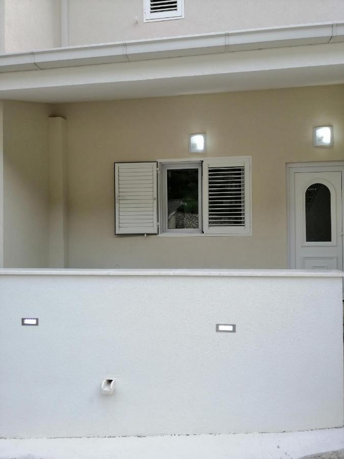 Apartment Lijana Sea View Tučepi Εξωτερικό φωτογραφία